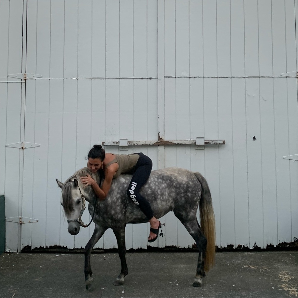 Meet your Posher, Brooke